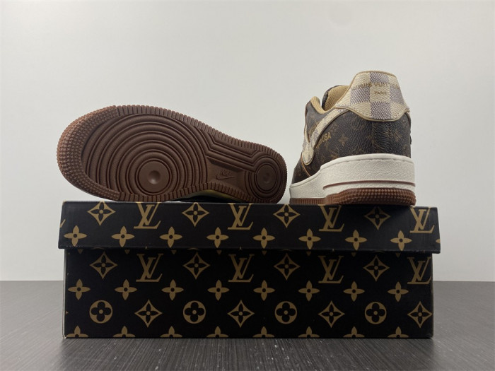 nike air force 1 sneaker