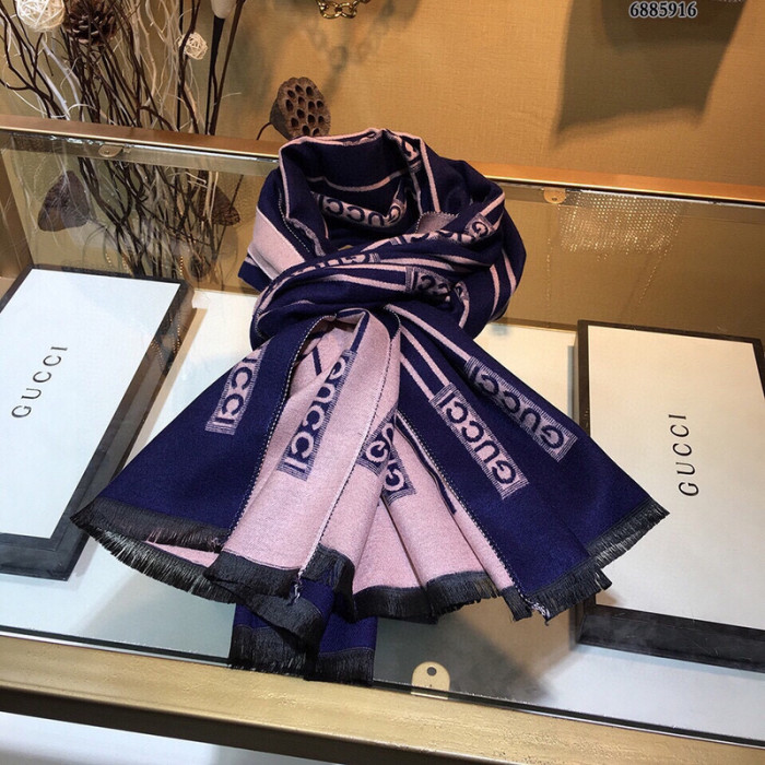 guc scarf