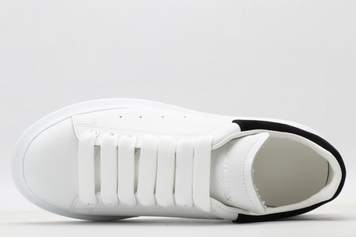 alex mcqu sneakers