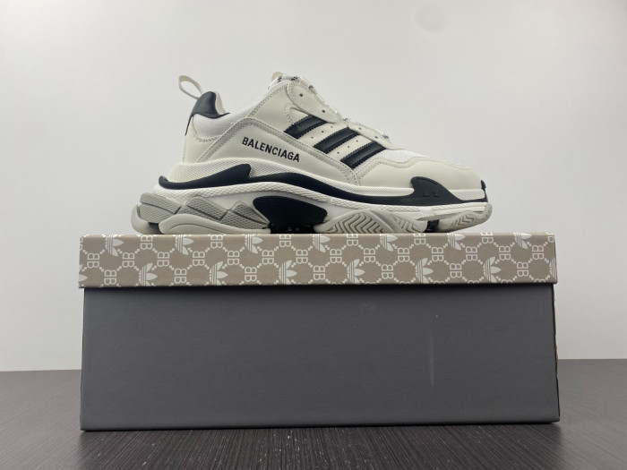 bl triple s trainers sneakers 22041201