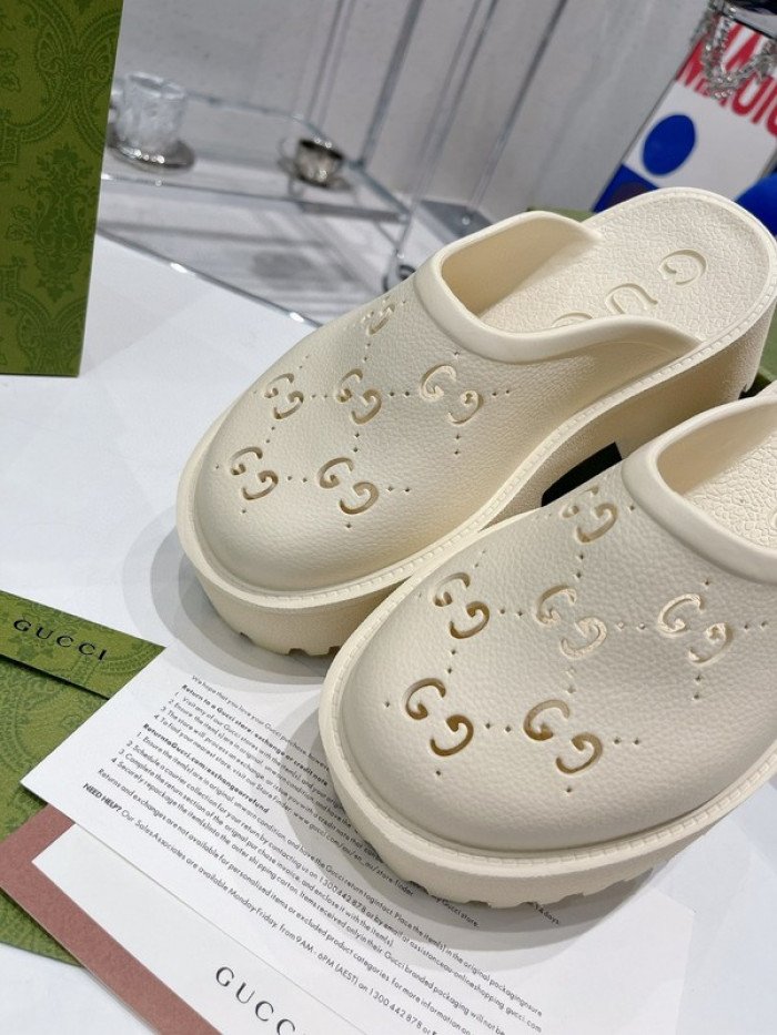 guc sandal