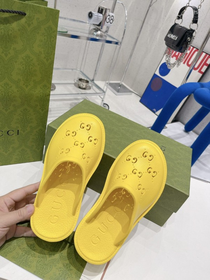 guc sandal