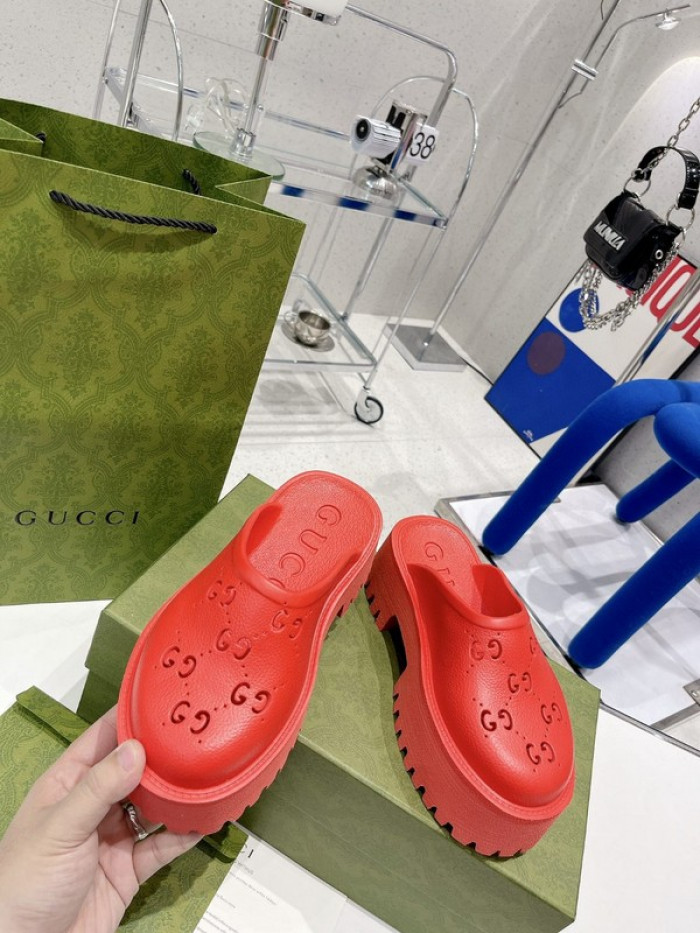 guc sandal