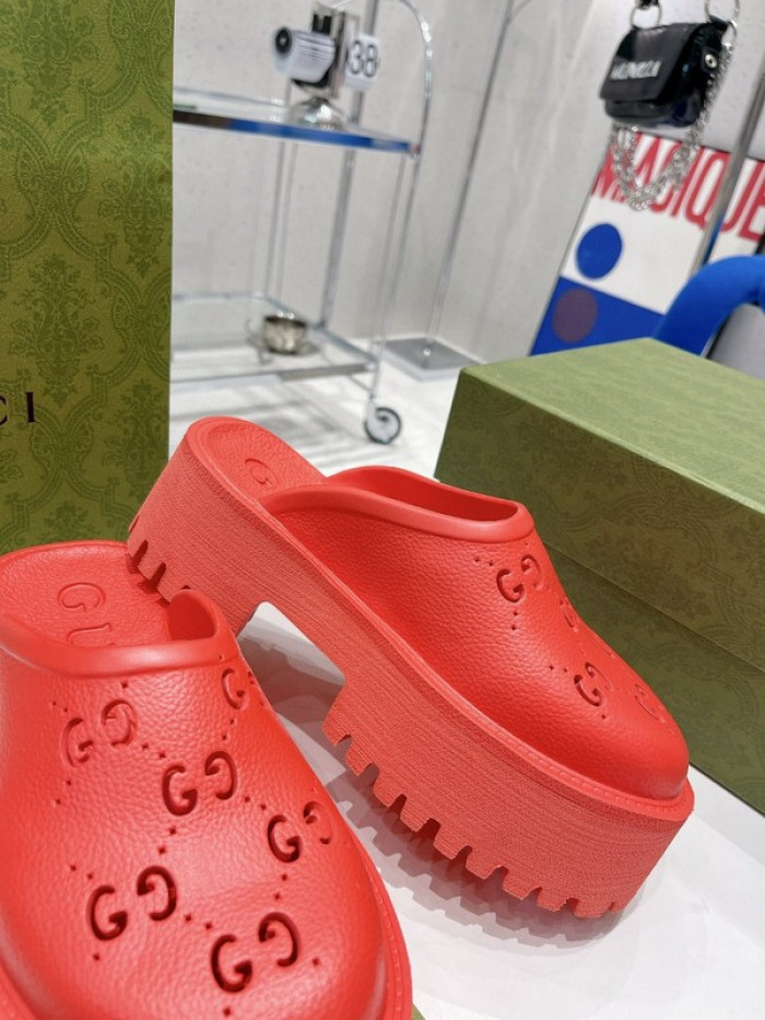 guc sandal