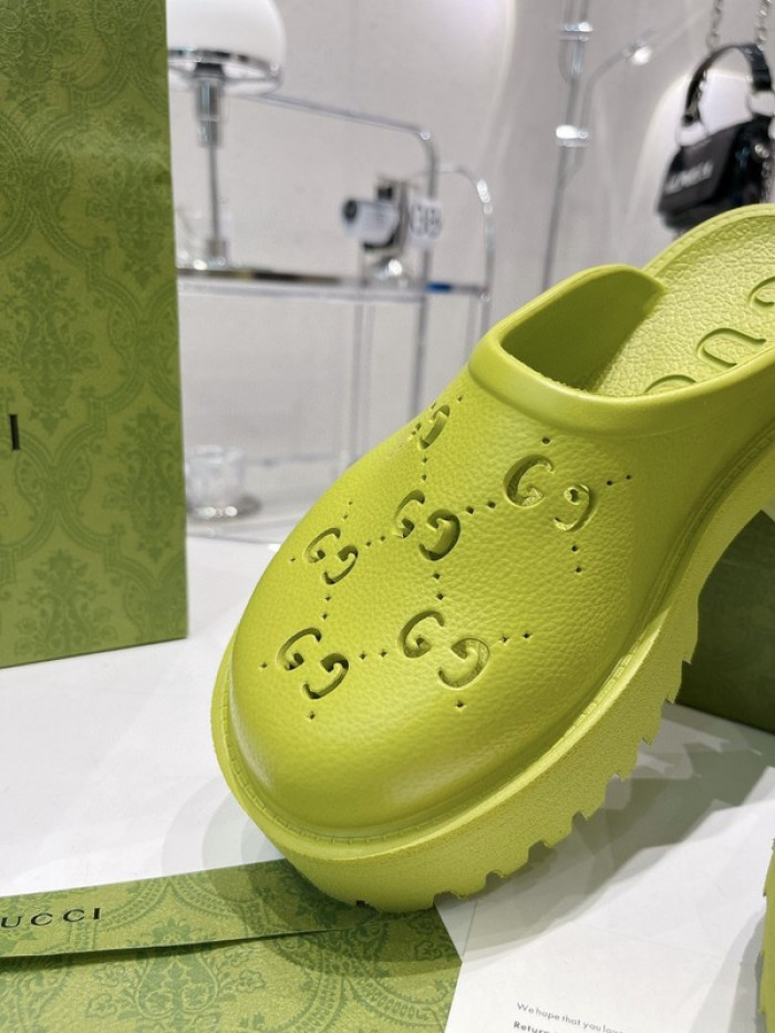 guc sandal