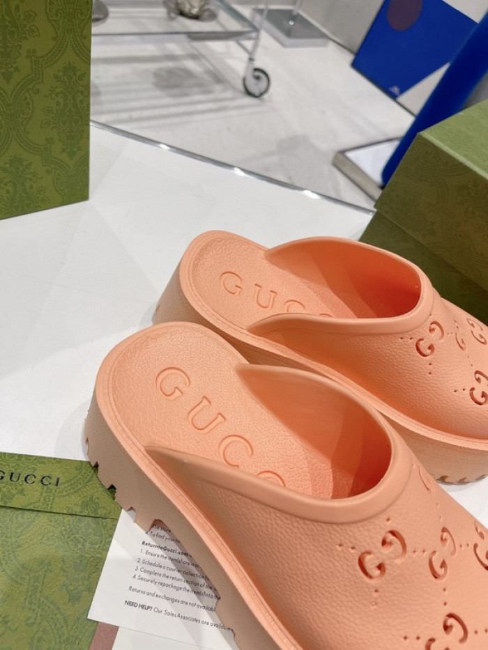 guc sandal
