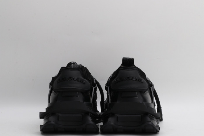 dg sneaker