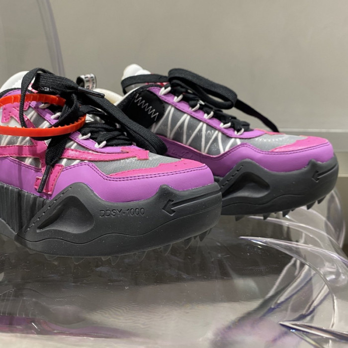 ofw c/o odsy-1000 sneakers