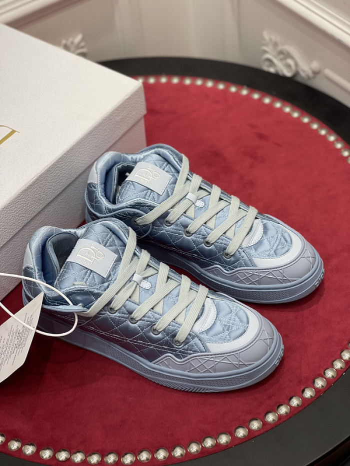 dr trainer sneaker
