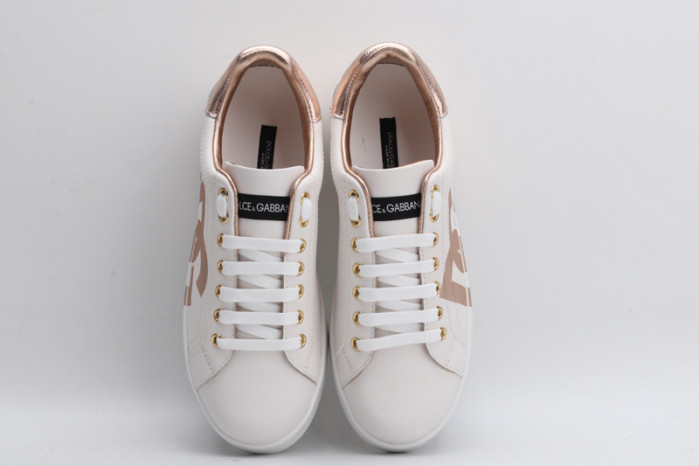 dg sneaker