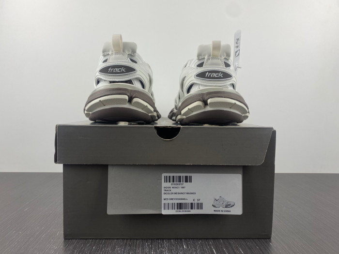 bl track trainers sneaker