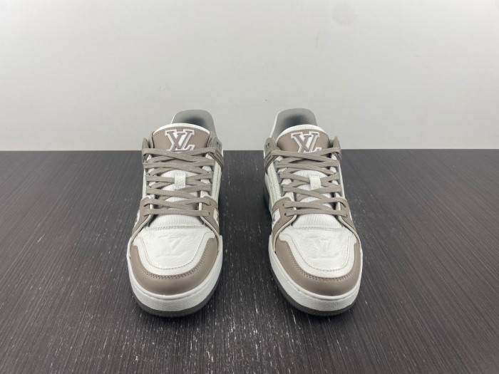 lovt sneaker