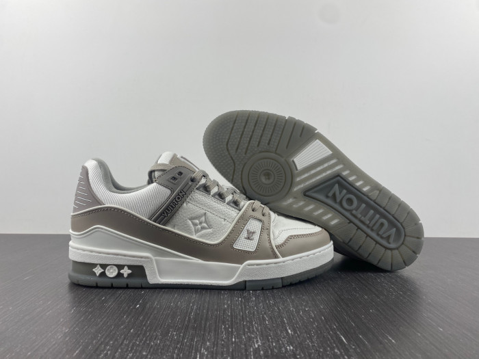 lovt sneaker