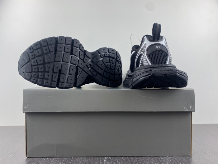 bl 3xl sneaker