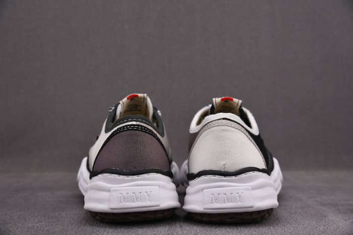 maison mihara yasuhiro sneaker