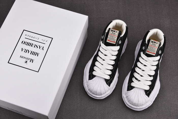 maison mihara yasuhiro sneaker