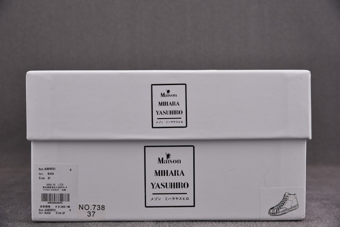 maison mihara yasuhiro sneaker