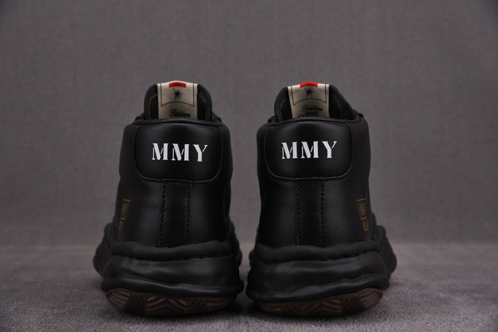 maison mihara yasuhiro sneaker