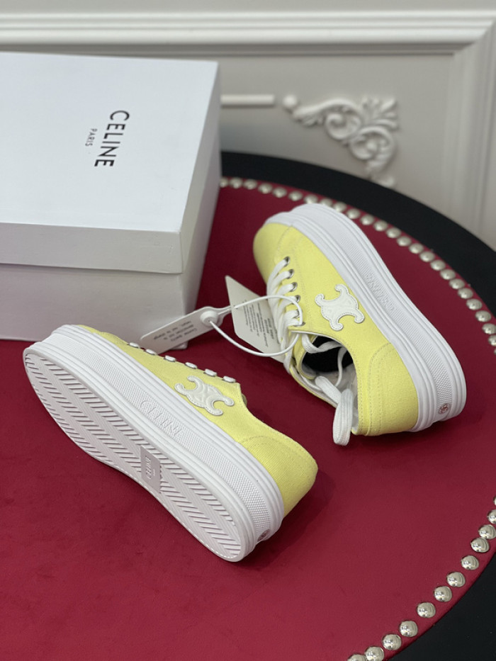 clin sneaker