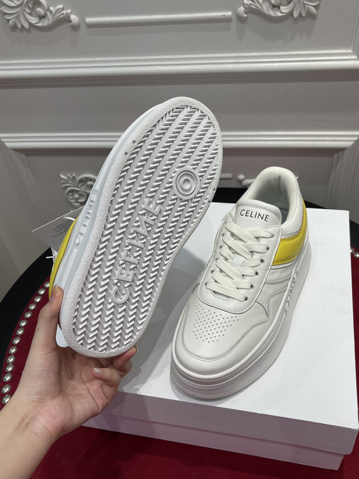 clin sneaker