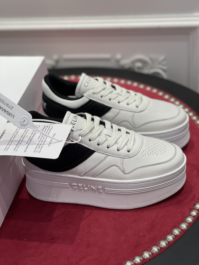 clin sneaker