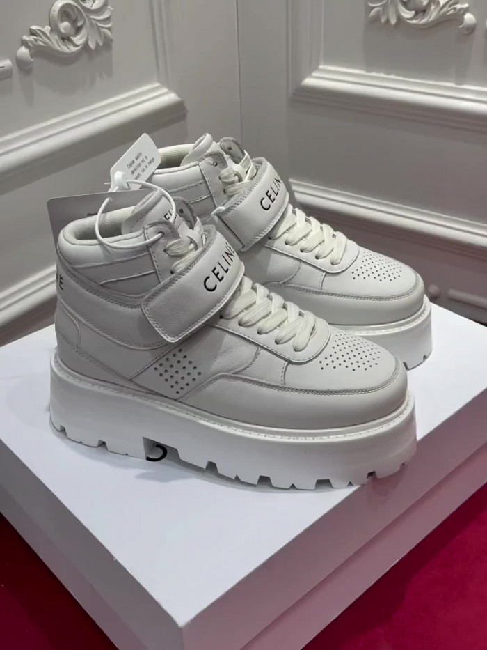 clin sneaker
