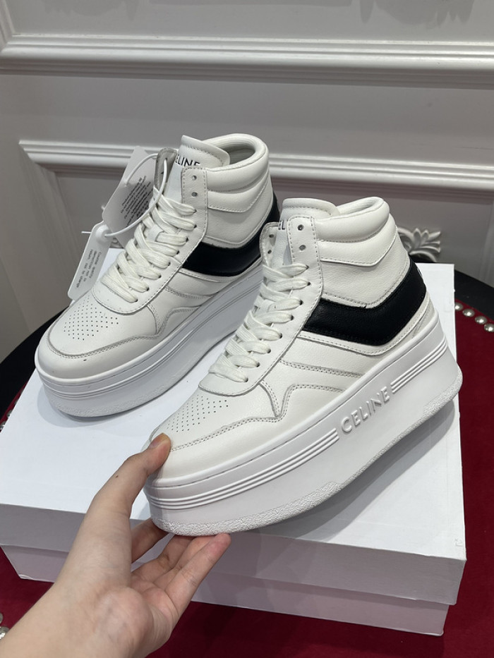 clin sneaker