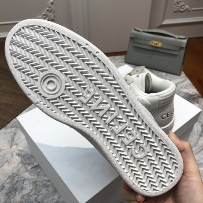 clin sneaker