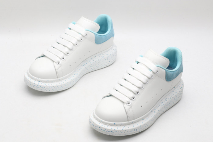 alex mcqu sneakers