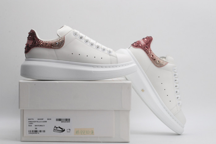alex mcqu sneakers