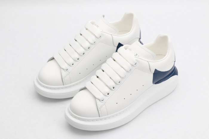 alex mcqu sneakers