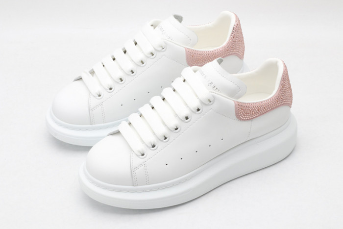 alex mcqu sneakers