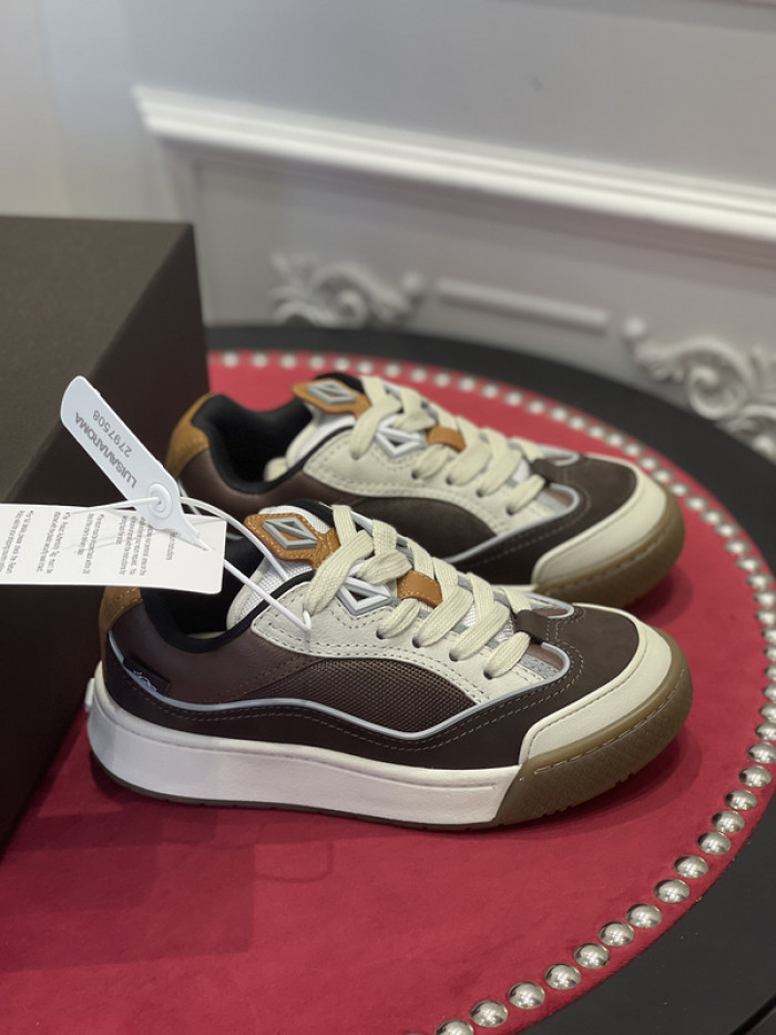 dr trainer sneaker