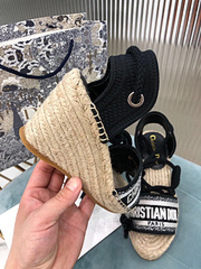 dr sandal