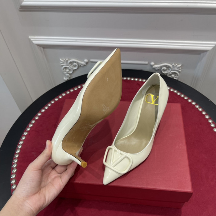 v*lentino heel