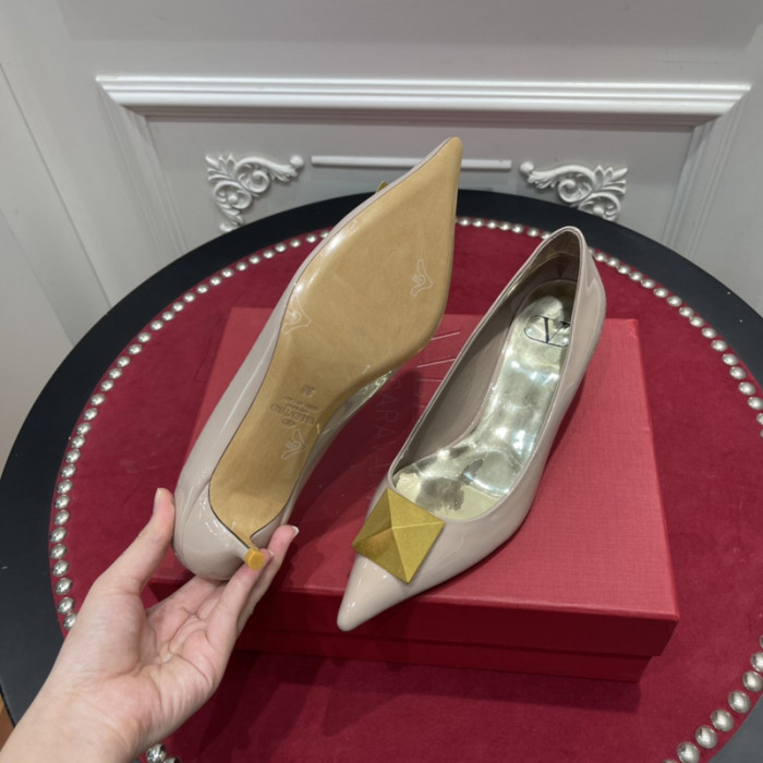 v*lentino heel
