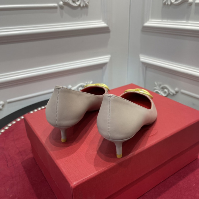 v*lentino heel
