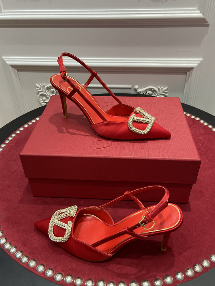 v*lentino heel