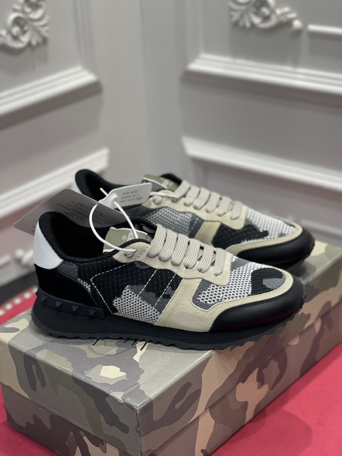 v*lentino sneaker
