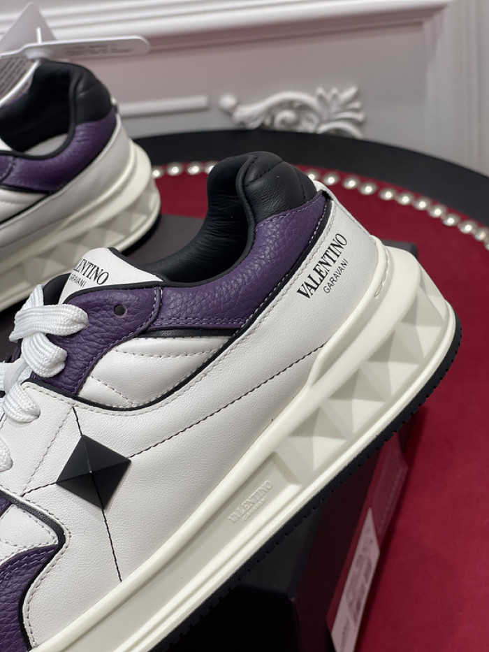 v*lentino sneaker