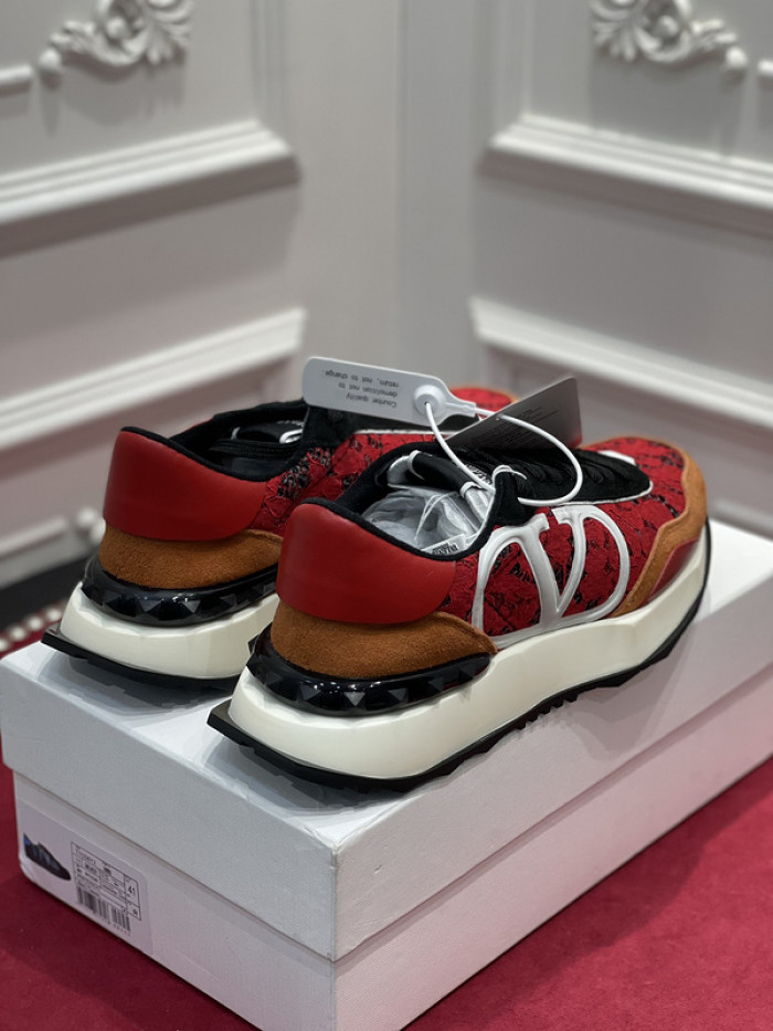 v*lentino sneaker