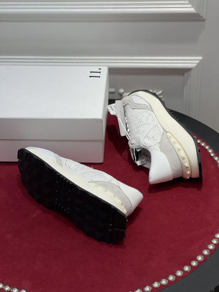 v*lentino sneaker