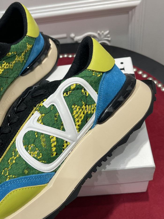 v*lentino sneaker