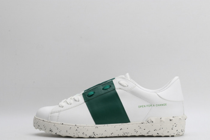 v*lentino sneaker