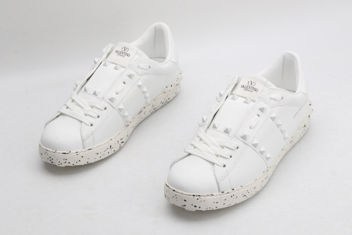 v*lentino sneaker