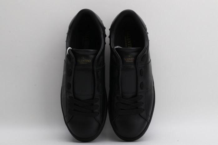 v*lentino sneaker