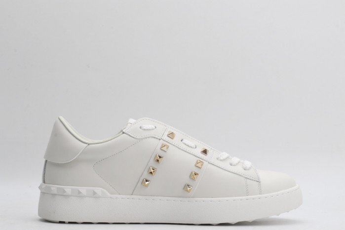 v*lentino sneaker