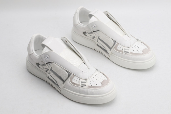v*lentino sneaker
