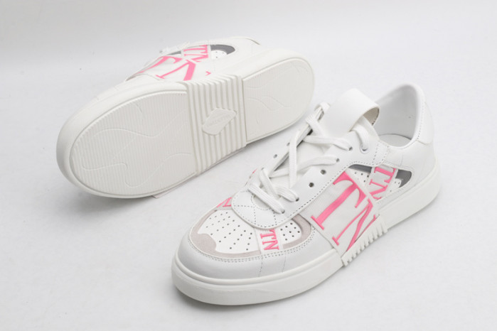 v*lentino sneaker