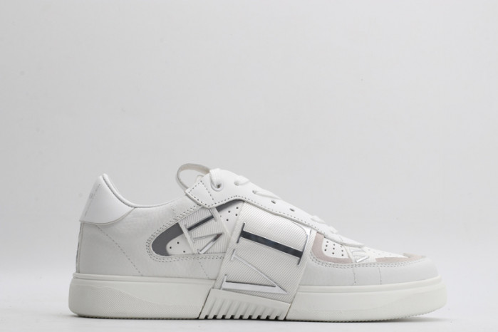 v*lentino sneaker